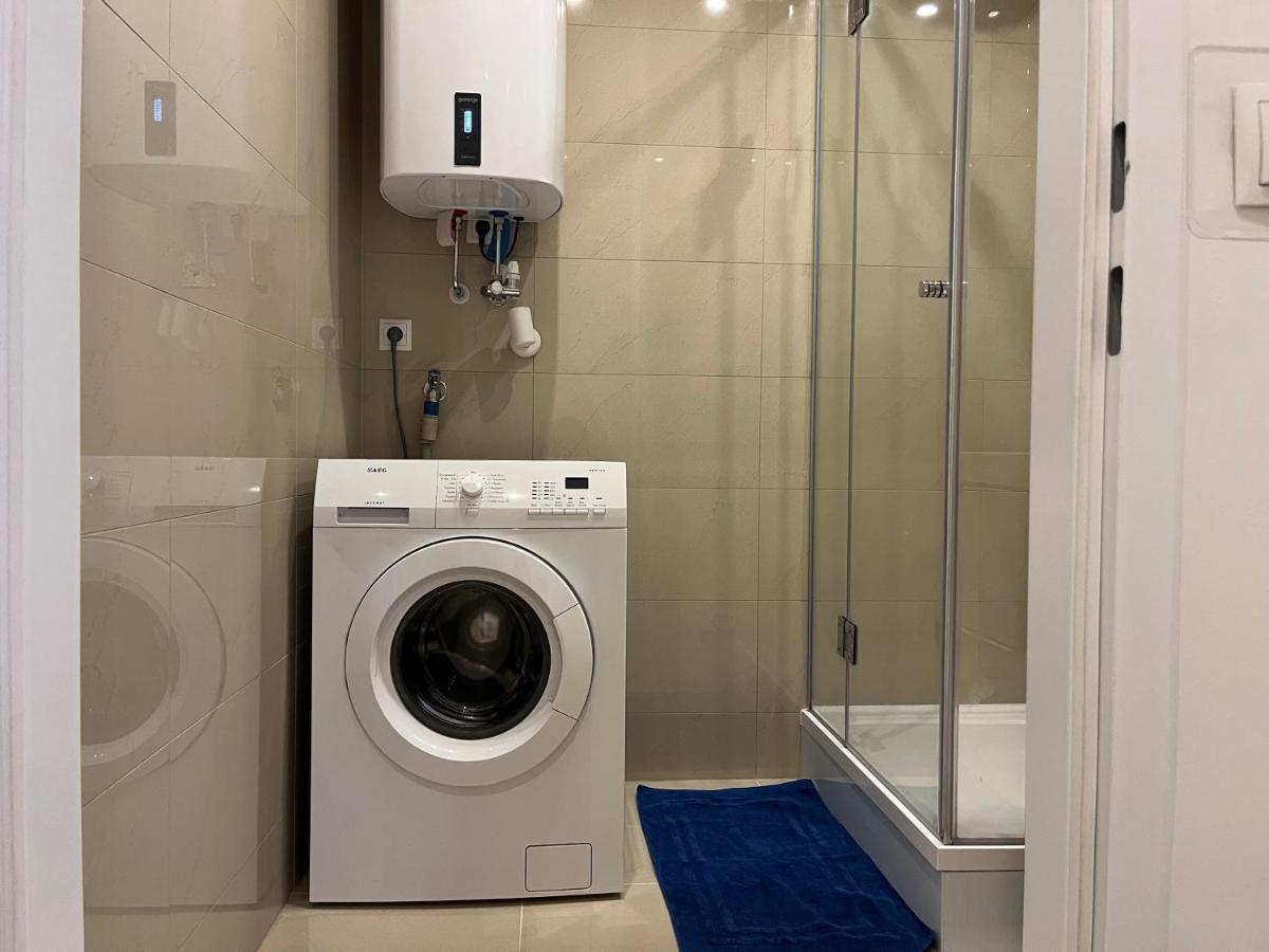 Charmante Wohnung: Nahe Zentrum Wina Bagian luar foto