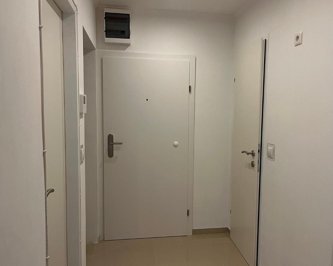 Charmante Wohnung: Nahe Zentrum Wina Bagian luar foto